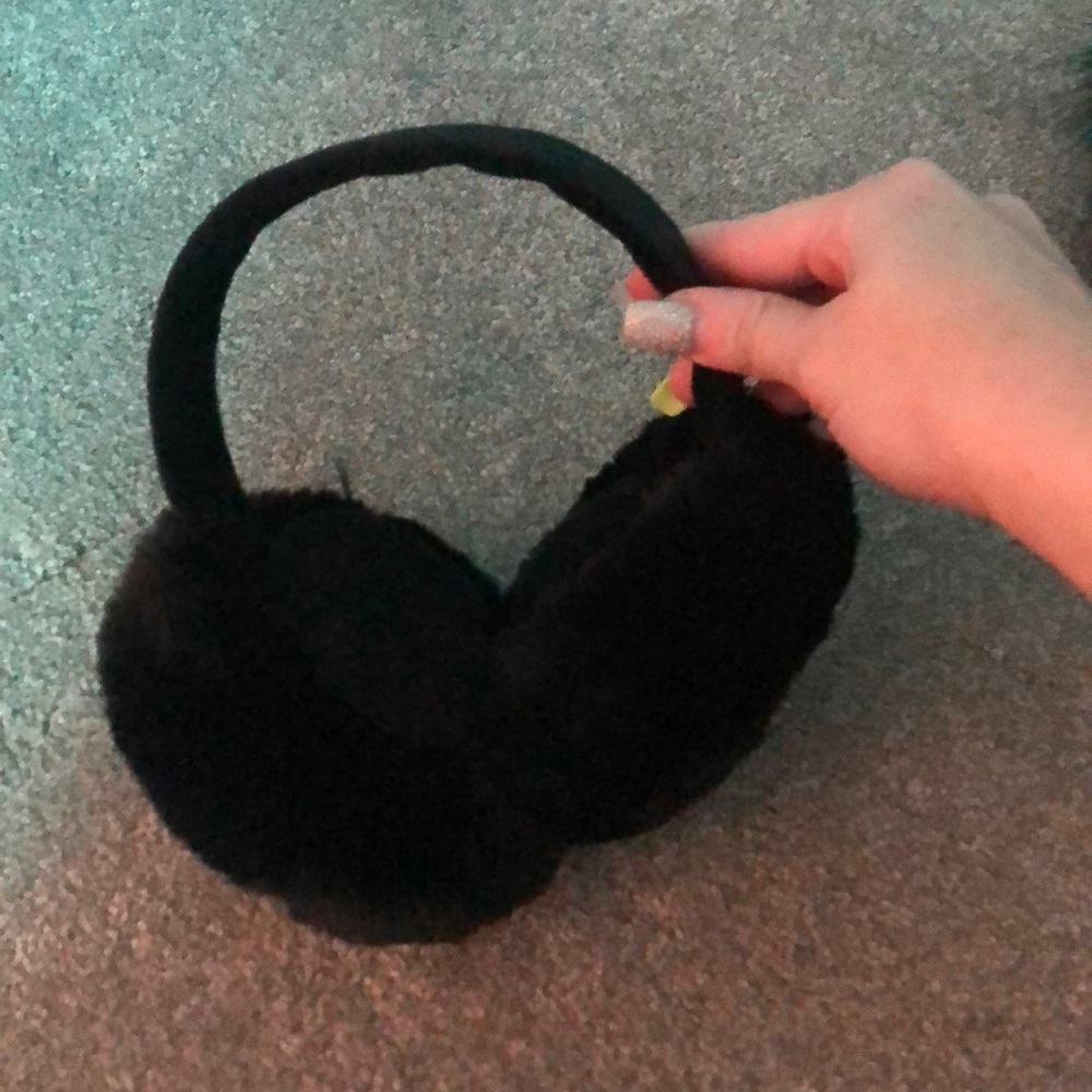 Furr Earmuffs
